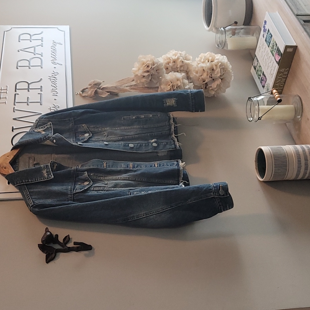 Just USA women's distressed denim jacket